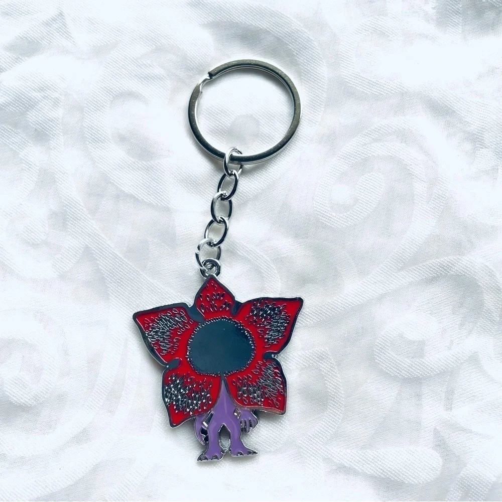 Stranger Things - Lot of 2 NEW - Demogorgon Keychain & Demogorgon Hawkins Pin